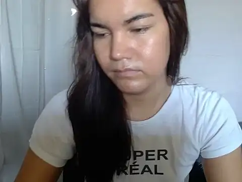 Snapshot of Enchantress_Magdalena chatting on 04-27-26, 03:59 Enchantress Magdalena online show from 04-27-26, 03:59