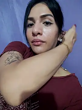 Snapshot of enoria1992 chatting on 07-12-26, 12:40 enoria1992 online show from 07-12-26, 12:40