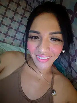 Snapshot of enoria1992 chatting on 07-15-26, 03:45 enoria1992 online show from 07-15-26, 03:45