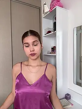 Nikii   online show from 03-27-26, 03:45