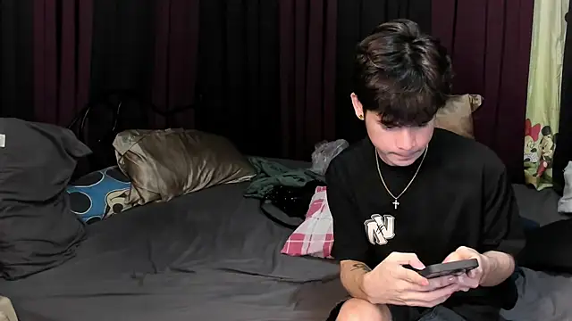 hotfreshdior online show from 03-30-26, 04:41