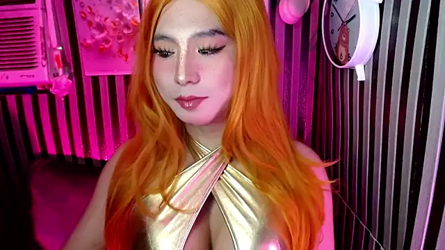 Snapshot of UrhotlucyTS chatting on 01-19-26, 07:01 UrhotlucyTS online show from 01-19-26, 07:01