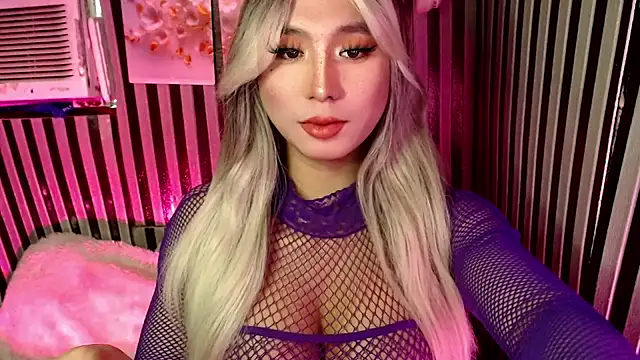 UrhotlucyTS online show from 03-22-26, 07:34