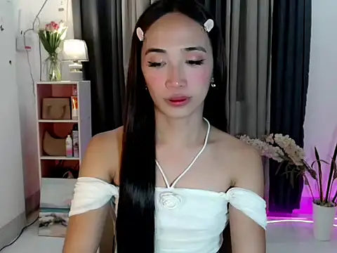 Snapshot of payatitaxxx chatting on 04-25-26, 04:37 payatitaxxx online show from 04-25-26, 04:37