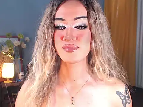 AleinaCroft online show from 11-13-25, 01:48