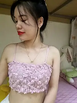 Snapshot of Baby-ladytits2025 chatting on 09-17-25, 04:08 Baby-ladytits2025 online show from 09-17-25, 04:08