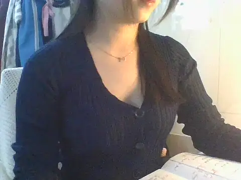 Linzly online show from 12-20-25, 02:40