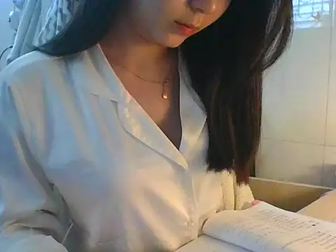 Linzly online show from 01-07-26, 02:36