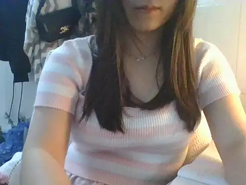 Snapshot of Linzly chatting on 01-17-26, 02:38 Linzly online show from 01-17-26, 02:38