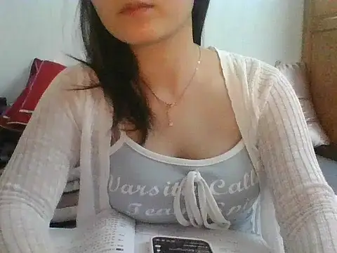 Snapshot of Linzly chatting on 03-03-26, 02:50 Linzly online show from 03-03-26, 02:50