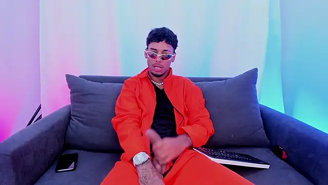 Thiagoferreti online show from 11-01-25, 07:49