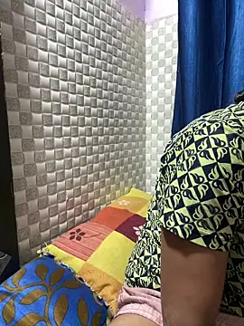 Hot Jaanvi  online show from 04-12-26, 03:44