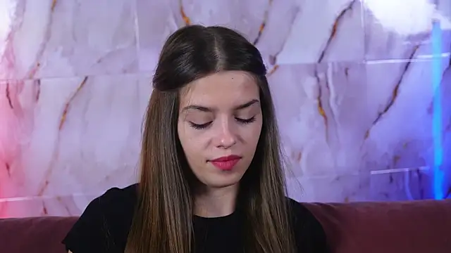 sukie spooky online show from 10-03-25, 06:10