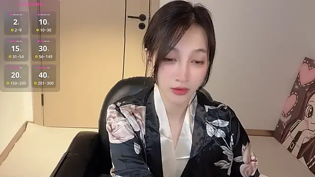 Snapshot of Seraphina-se chatting on 09-25-25, 11:30 Seraphina-se online show from 09-25-25, 11:30