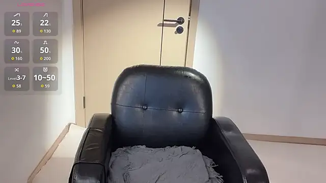 Seraphina-se online show from 11-24-25, 09:25