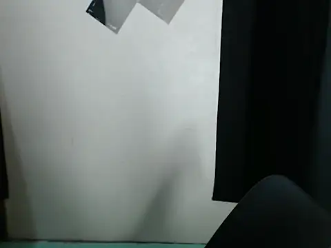 Auroraxtwilight online show from 04-17-26, 09:51