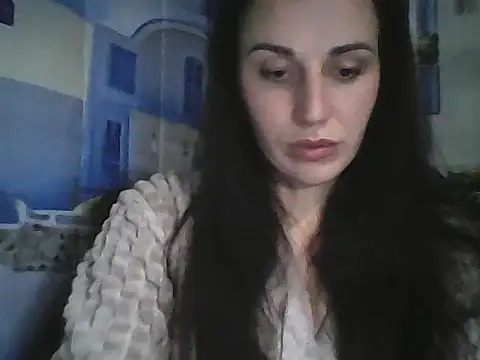 Snapshot of Qinini chatting on 12-01-25, 09:42 Qinini online show from 12-01-25, 09:42