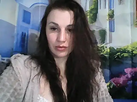 Snapshot of Qinini chatting on 02-21-26, 09:49 Qinini online show from 02-21-26, 09:49