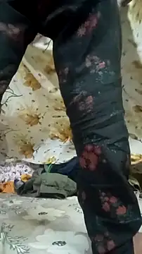 Snapshot of Ritika_ranii chatting on 09-15-25, 05:02 Ritika ranii online show from 09-15-25, 05:02