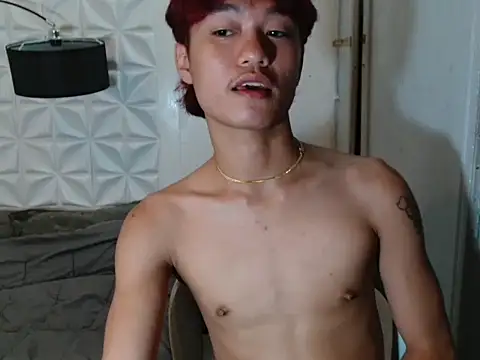 Snapshot of ur_little_secret chatting on 09-08-25, 04:06 ur little secret online show from 09-08-25, 04:06