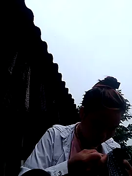 Snapshot of CloudyChu chatting on 10-04-25, 03:15 CloudyChu online show from 10-04-25, 03:15