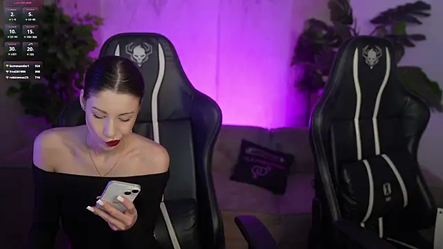 Selena Glow online show from 02-20-26, 12:29