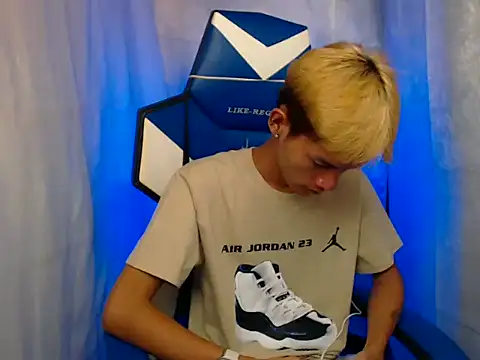 riks tyler online show from 11-30-25, 08:24