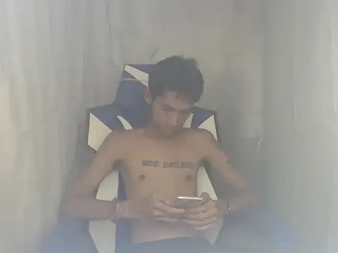 Snapshot of riks_tyler chatting on 05-24-26, 09:09 riks tyler online show from 05-24-26, 09:09