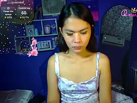 urgirljane online show from 06-18-26, 12:22