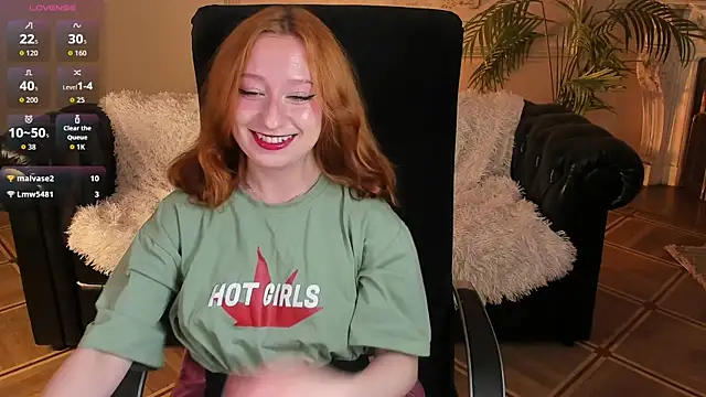 Snapshot of Violet_Griffen chatting on 07-14-26, 03:51 Violet Griffen online show from 07-14-26, 03:51