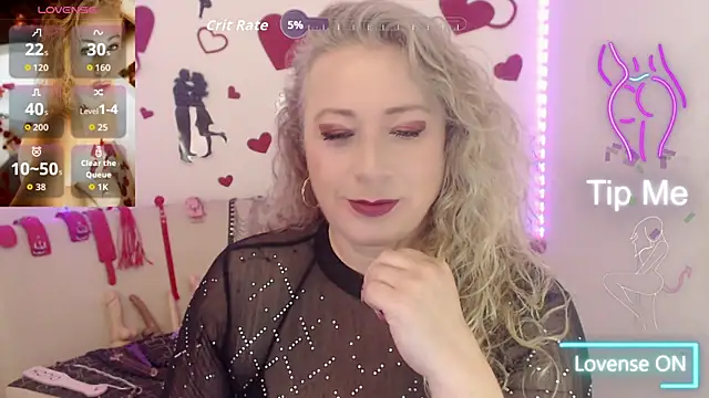 Snapshot of sofiacurvy_45 chatting on 09-11-25, 04:07 sofiacurvy 45 online show from 09-11-25, 04:07