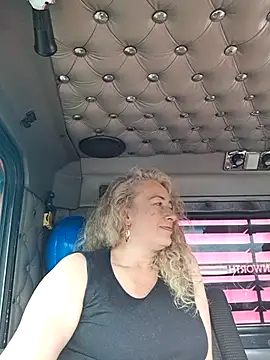 sofiacurvy 45 online show from 03-14-26, 12:43