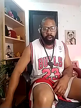 King Malik online show from 10-28-25, 02:20