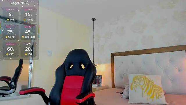 IRISCLARK1 online show from 03-12-26, 07:20