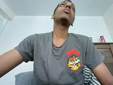 Snapshot of zeeeky_33deep chatting on 07-02-26, 05:57 zeeeky 33deep online show from 07-02-26, 05:57