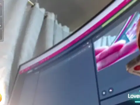 Snapshot of cute_vanessa12 chatting on 11-11-25, 11:21 cute vanessa12 online show from 11-11-25, 11:21