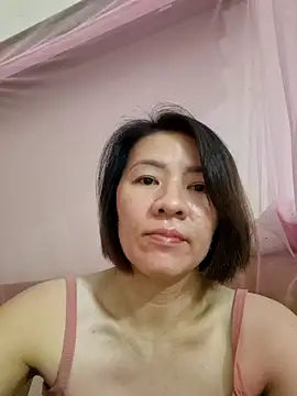 Snapshot of Hailey_babe chatting on 09-24-25, 01:36 Hailey babe online show from 09-24-25, 01:36