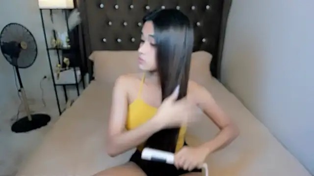 Lars empress online show from 03-27-26, 05:24