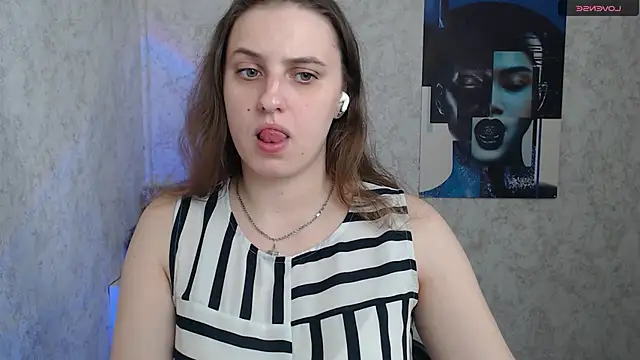 Snapshot of AmandaDimond_ chatting on 04-20-26, 09:23 AmandaDimond online show from 04-20-26, 09:23