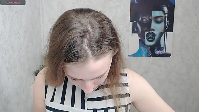 Snapshot of AmandaDimond_ chatting on 04-25-26, 01:41 AmandaDimond online show from 04-25-26, 01:41