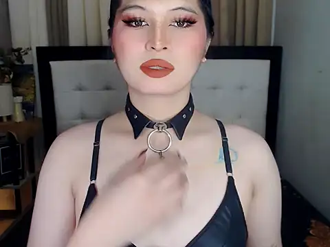 Snapshot of NaomiSmall chatting on 09-22-25, 08:49 NaomiSmall online show from 09-22-25, 08:49