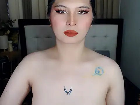 Snapshot of NaomiSmall chatting on 10-02-25, 08:54 NaomiSmall online show from 10-02-25, 08:54