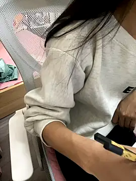 Mina048 online show from 10-26-25, 07:03