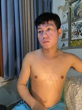 xshyboyx online show from 02-13-26, 03:41