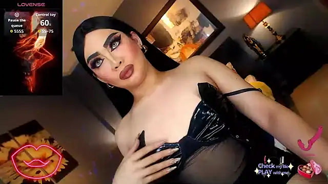 FridaHumphrey online show from 03-22-26, 06:55