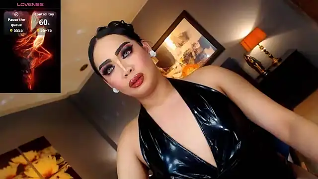 FridaHumphrey online show from 04-15-26, 04:58