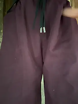 ThiHa003 online show from 03-29-26, 01:49