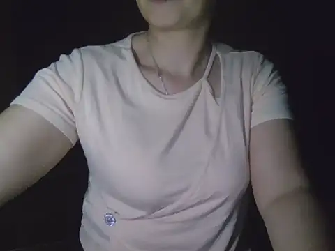 Snapshot of Hachi077 chatting on 02-27-26, 04:07 Hachi077 online show from 02-27-26, 04:07