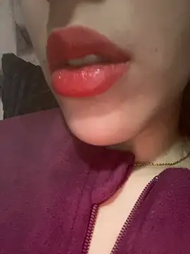 Mimisixo online show from 03-24-26, 04:12