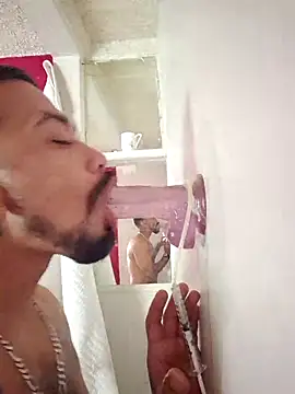 Cnutt310 online show from 10-05-25, 08:07